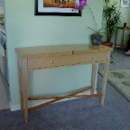 MAPLE SIDE TABLE