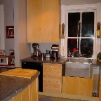 MAPLE KITCHEN SINK