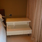 IVORY NITESTAND RT