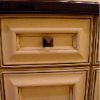 IVORY BATHROOM DRW