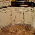 IVORY BATHROOM HIS