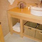 MAPLE BATHVANITY1