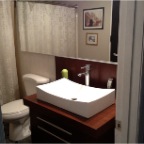 vict vanity